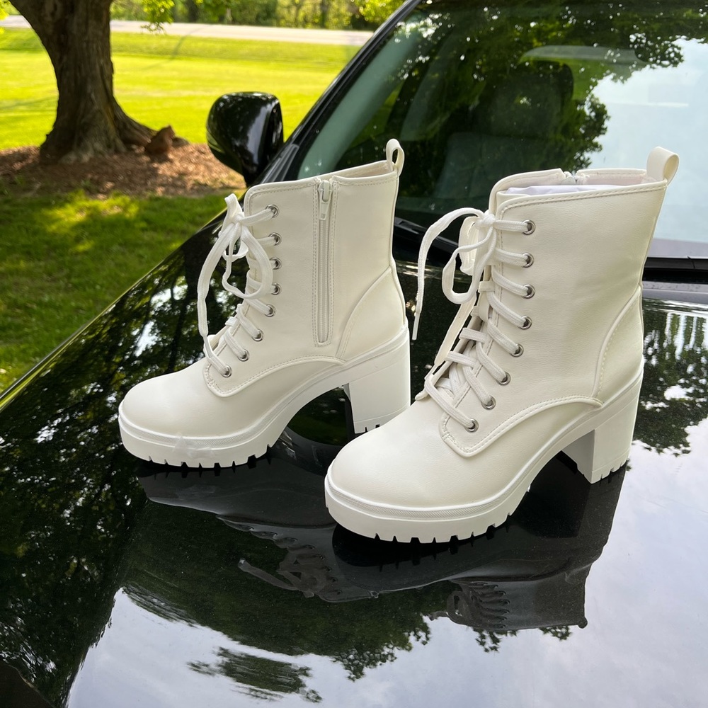 Brand new lulus shoes size 8